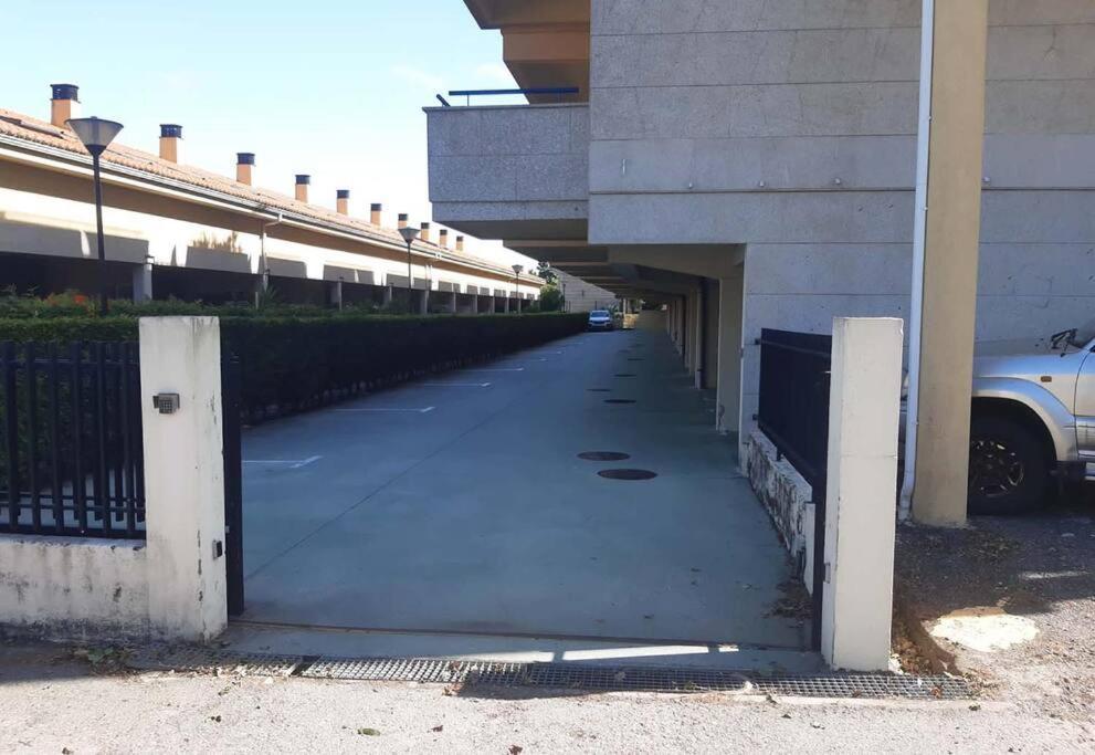 Apartamento Con Piscina En Portosin Exterior photo